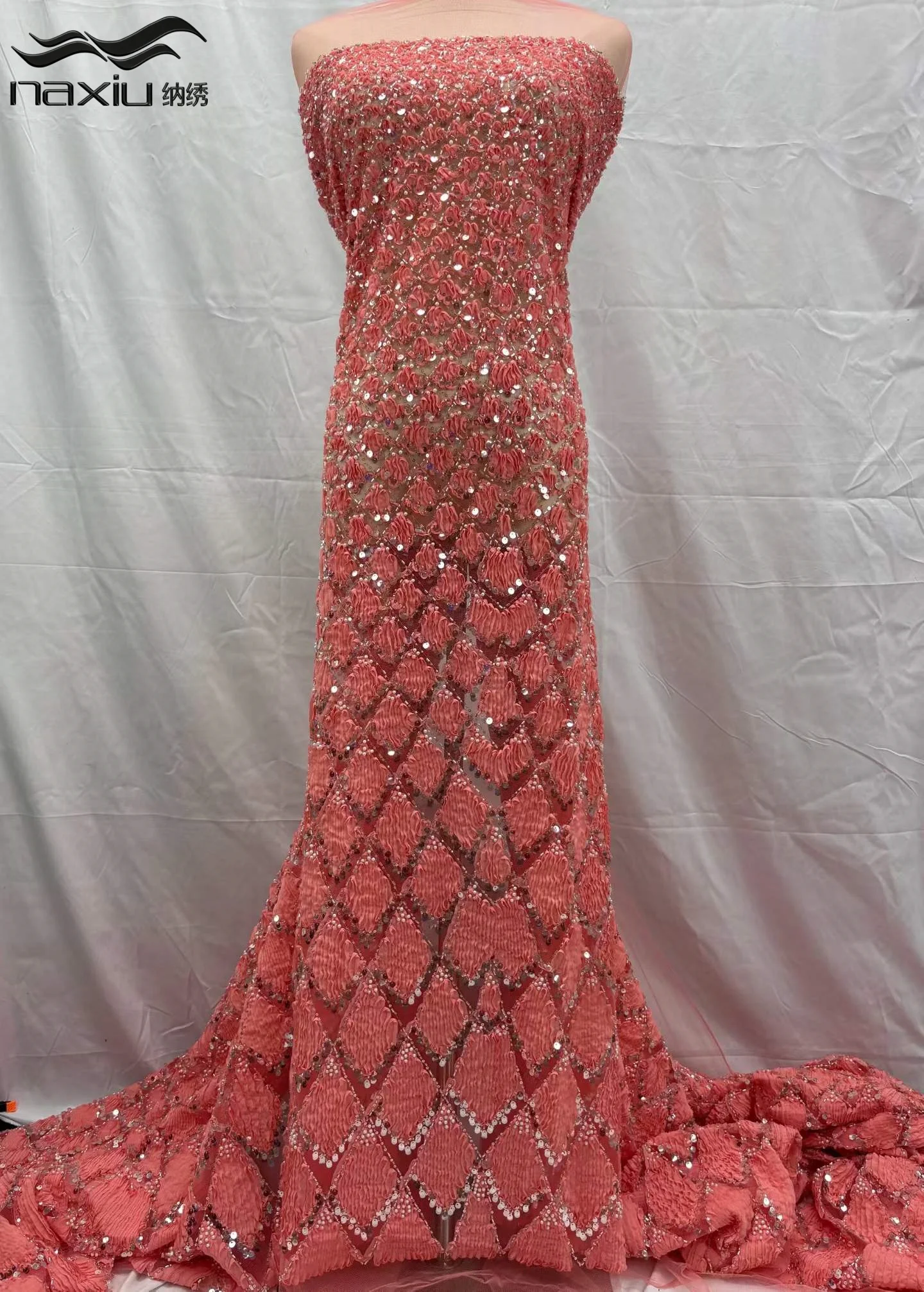 Madison Luxury Africa Lace Fabric 5yards High Quality 2026 Nigerian Sequins Lace Beaded Embroidery 3D Lace Fabric For Dress
Madison Luxury Africa Lace Fabric 5yards High Quality 2026 Nigerian Sequins Lace Beaded Embroidery 3D Lace Fabric For Dress