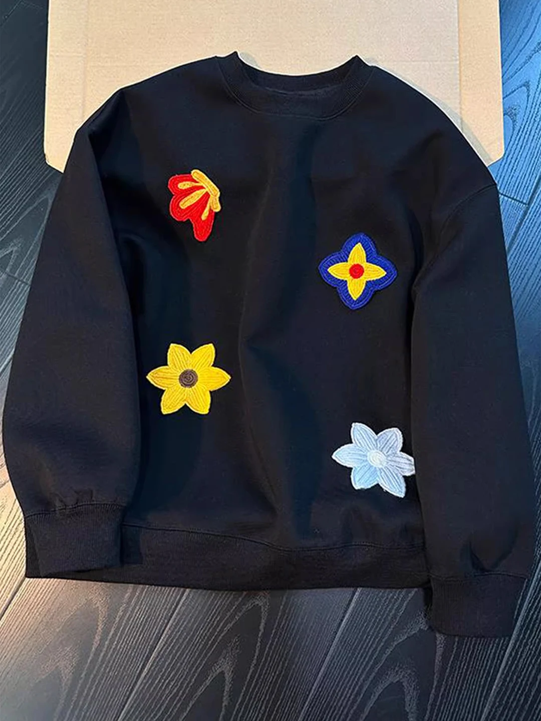 Thiened Floral Embroidery Hoodie Men's Autumn Winter Warm Inner Wear Base irt Couple's High Quali Loose Fit Long Sve
Thiened Floral Embroidery Hoodie Men's Autumn Winter Warm Inner Wear Base irt Couple's High Quali Loose Fit Long Sve