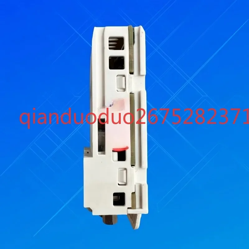 VW3A3607 for Schneider inverter communication module
VW3A3607 for Schneider inverter communication module