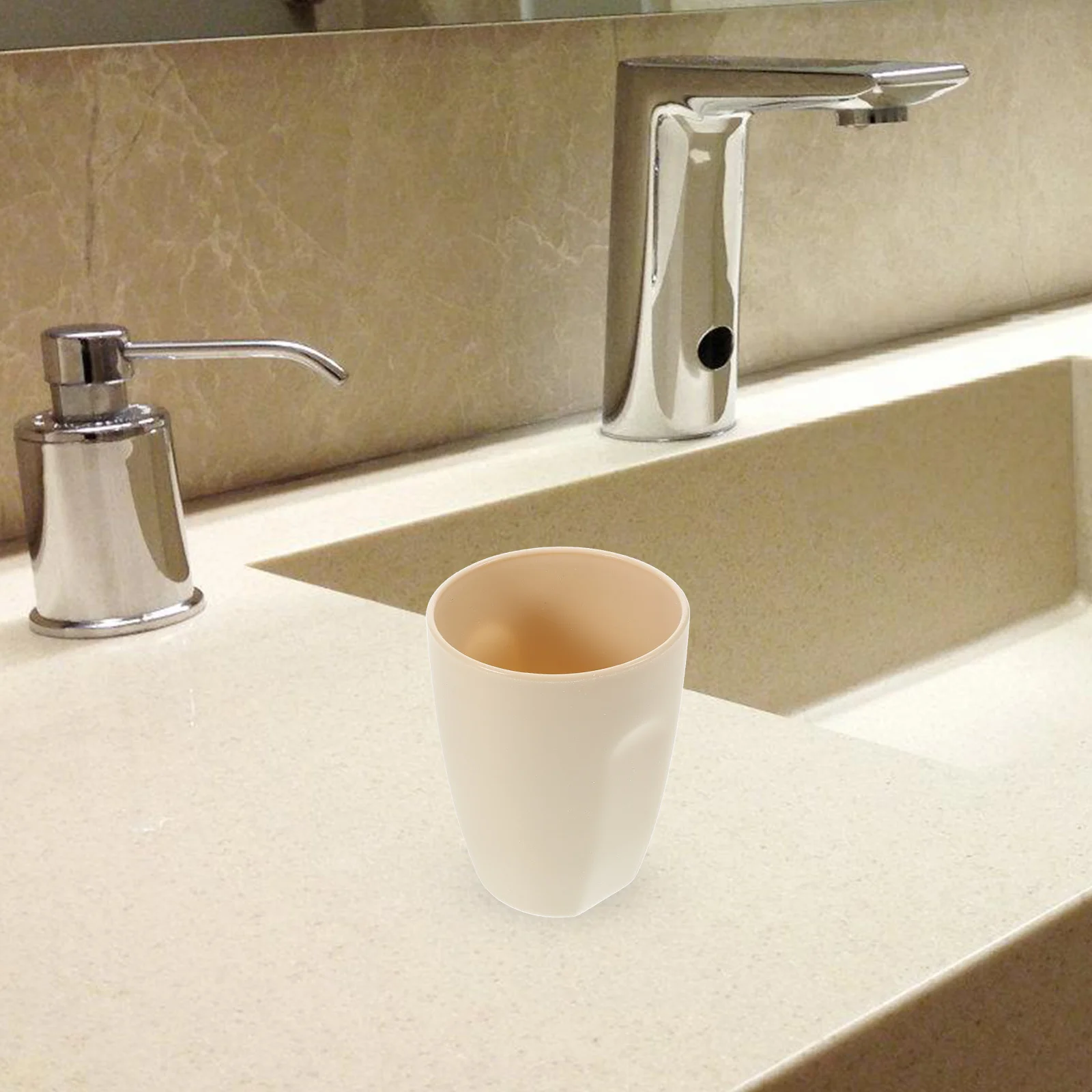 Plastic Couple Toothbrush Bathroom Cup Round Simple Portable Travel Toothbrush Mug Rinse Cup Bathroom Tumbler Kids Plastic Cups
Plastic Couple Toothbrush Bathroom Cup Round Simple Portable Travel Toothbrush Mug Rinse Cup Bathroom Tumbler Kids Plastic Cups