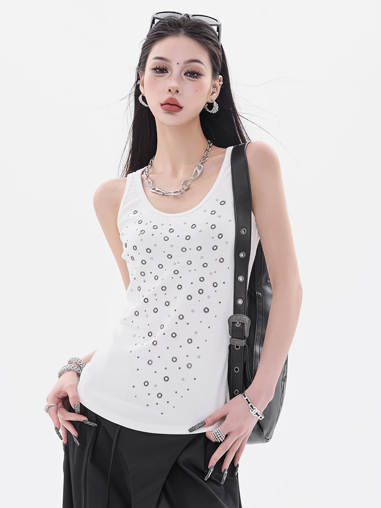 ABWEAR Оригинальный женский облегающий топ с заклепками, летняя новинка, модная майка-боди
ABWEAR Оригинальный женский облегающий топ с заклепками, летняя новинка, модная майка-боди