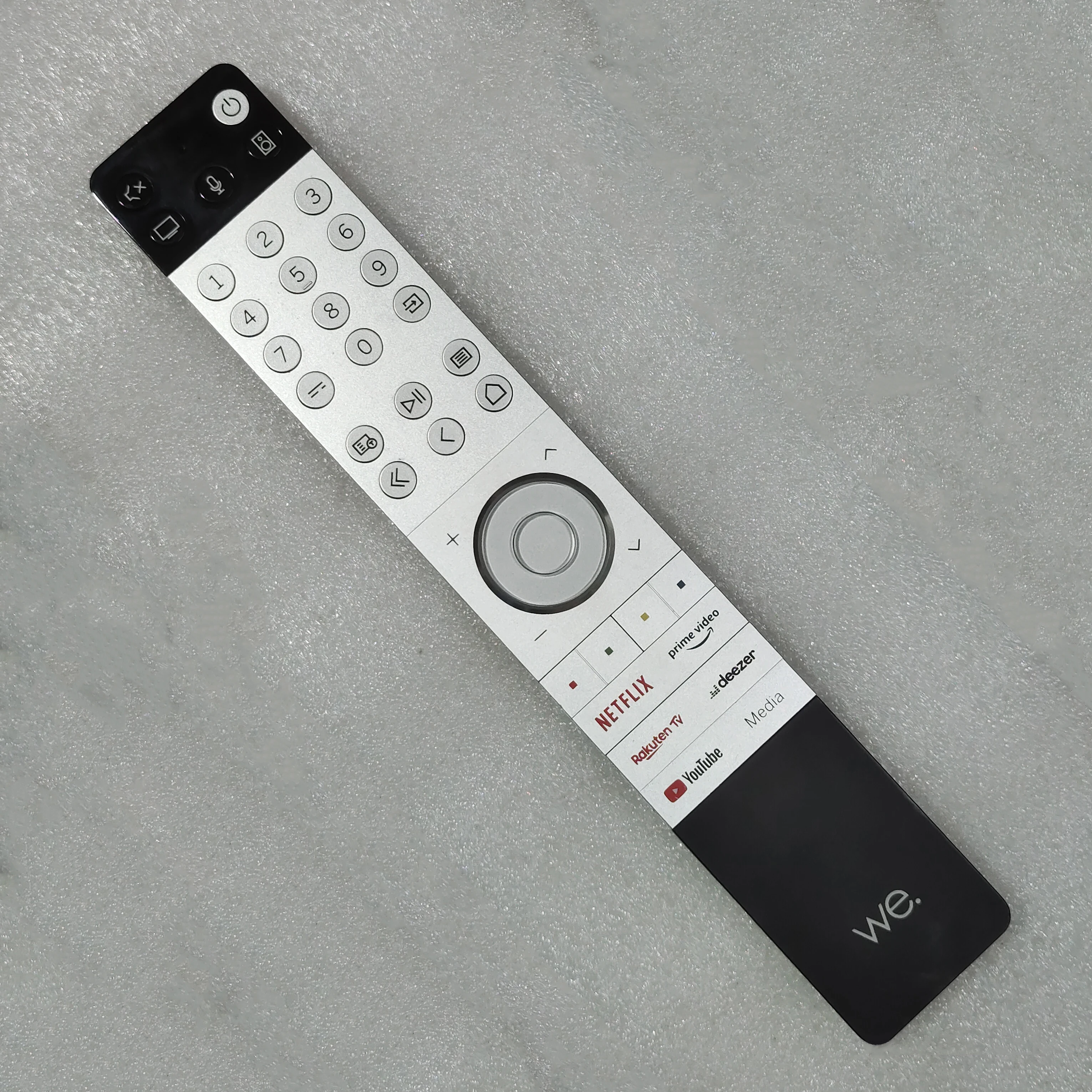 Bluetooth voice-controlled remote control for SEE family (32 / 43 / 50 / 55 / 65)
Bluetooth voice-controlled remote control for SEE family (32 / 43 / 50 / 55 / 65)
