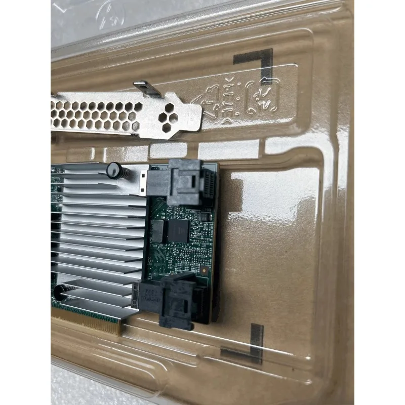 LSI 9362-8I 12Gb Disk Array Raid Card 1G Cache SAS3108 Chip Raid 0 15 6 Parts
LSI 9362-8I 12Gb Disk Array Raid Card 1G Cache SAS3108 Chip Raid 0 15 6 Parts