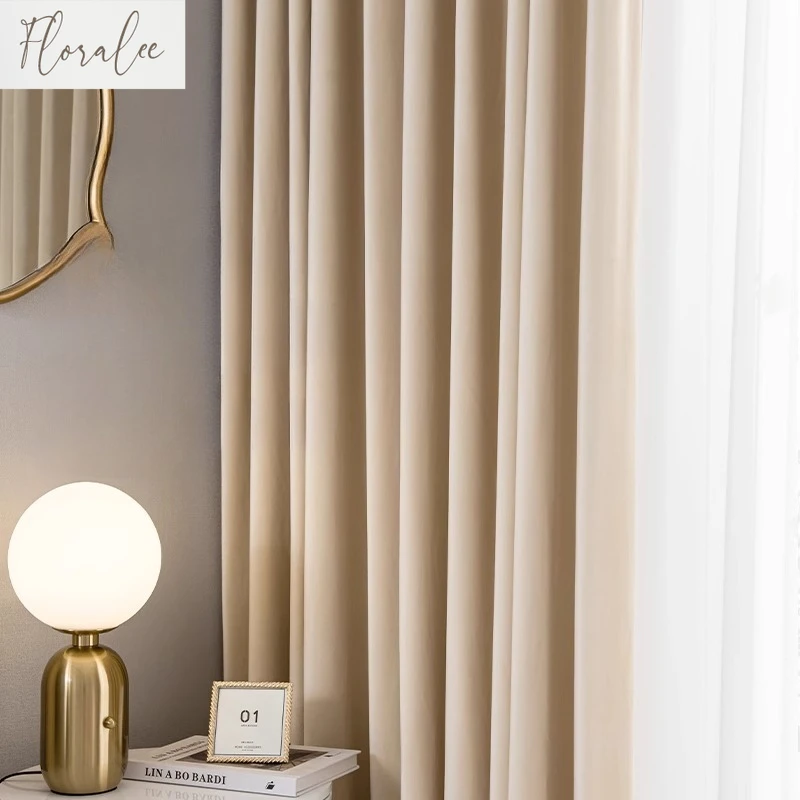 Новые шерстяные бархатные кремовые бежевые шторы для гостиной, столовой, спальни, затемняющие изоляционные шторы, высококачественные настраиваемые шторы 
Новые шерстяные бархатные кремовые бежевые шторы для гостиной, столовой, спальни, затемняющие изоляционные шторы, высококачественные настраиваемые шторы
