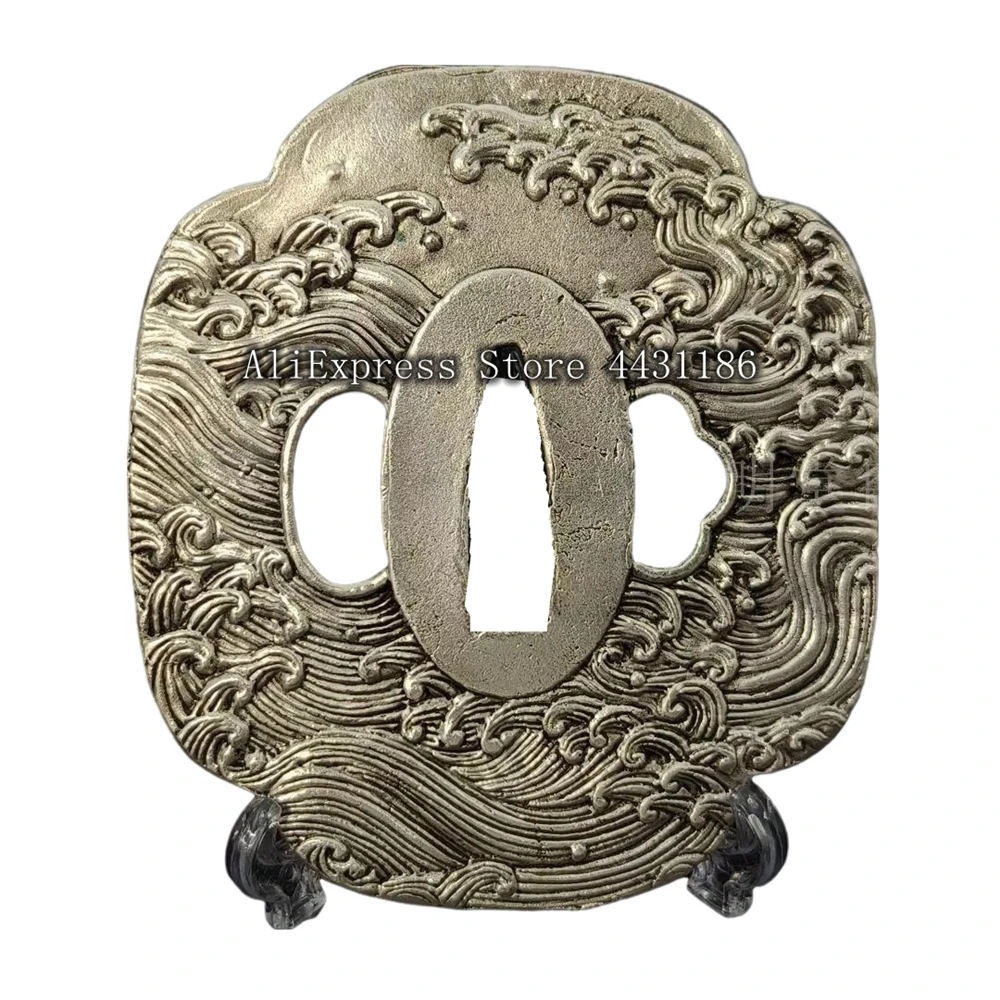 Красивая Серебристая медная защита Tsuba, японская брикет/вакидзаси/Танто, защитная накладка ножа с морской волной
Красивая Серебристая медная защита Tsuba, японская брикет/вакидзаси/Танто, защитная накладка ножа с морской волной
