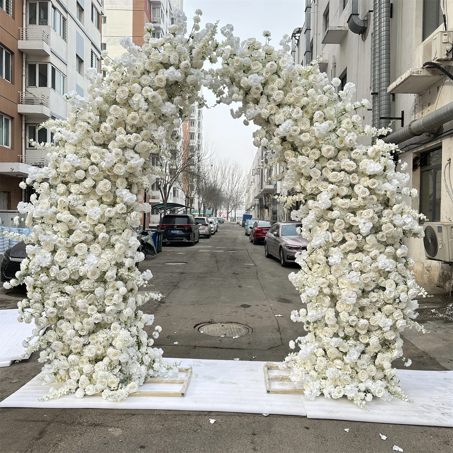 Silk White 3D Fullest Styles 10ft Moon Flower Arch for Wedding Backdrop Decorations
Silk White 3D Fullest Styles 10ft Moon Flower Arch for Wedding Backdrop Decorations