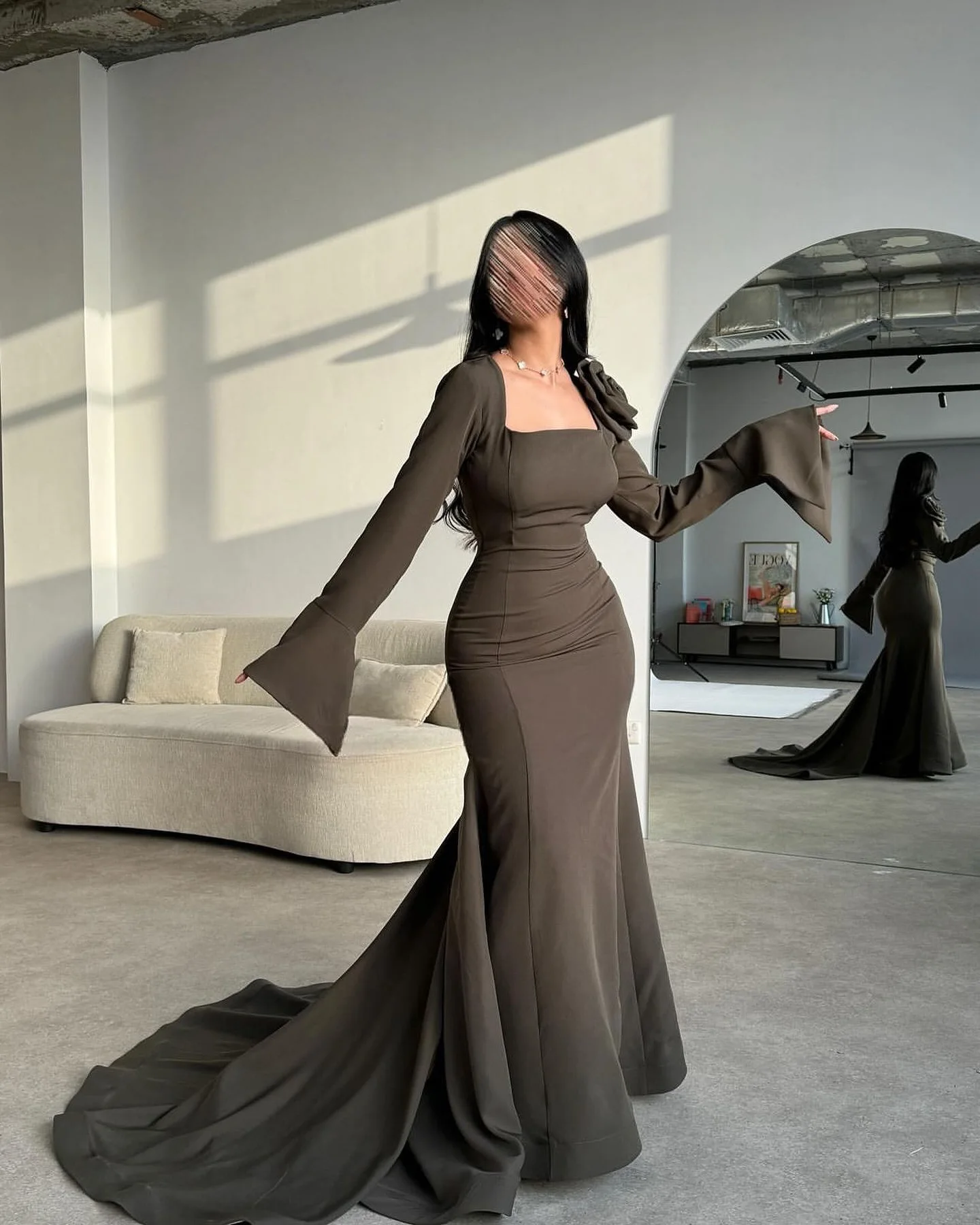 Customized Classic Straight Jersey Evening Dress Square Neck Long Sleeves Floor Length Panel Train Delicate Vestidos de fiesta
Customized Classic Straight Jersey Evening Dress Square Neck Long Sleeves Floor Length Panel Train Delicate Vestidos de fiesta