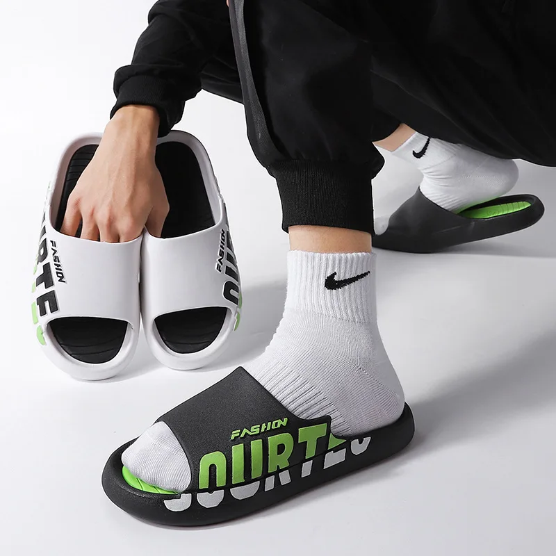 Men's Slippers Summer Trend Sports Leisure Outdoor Large Size Casual Beach Sandals 2023 New English Letter Designer shoes men
Men's Slippers Summer Trend Sports Leisure Outdoor Large Size Casual Beach Sandals 2023 New English Letter Designer shoes men