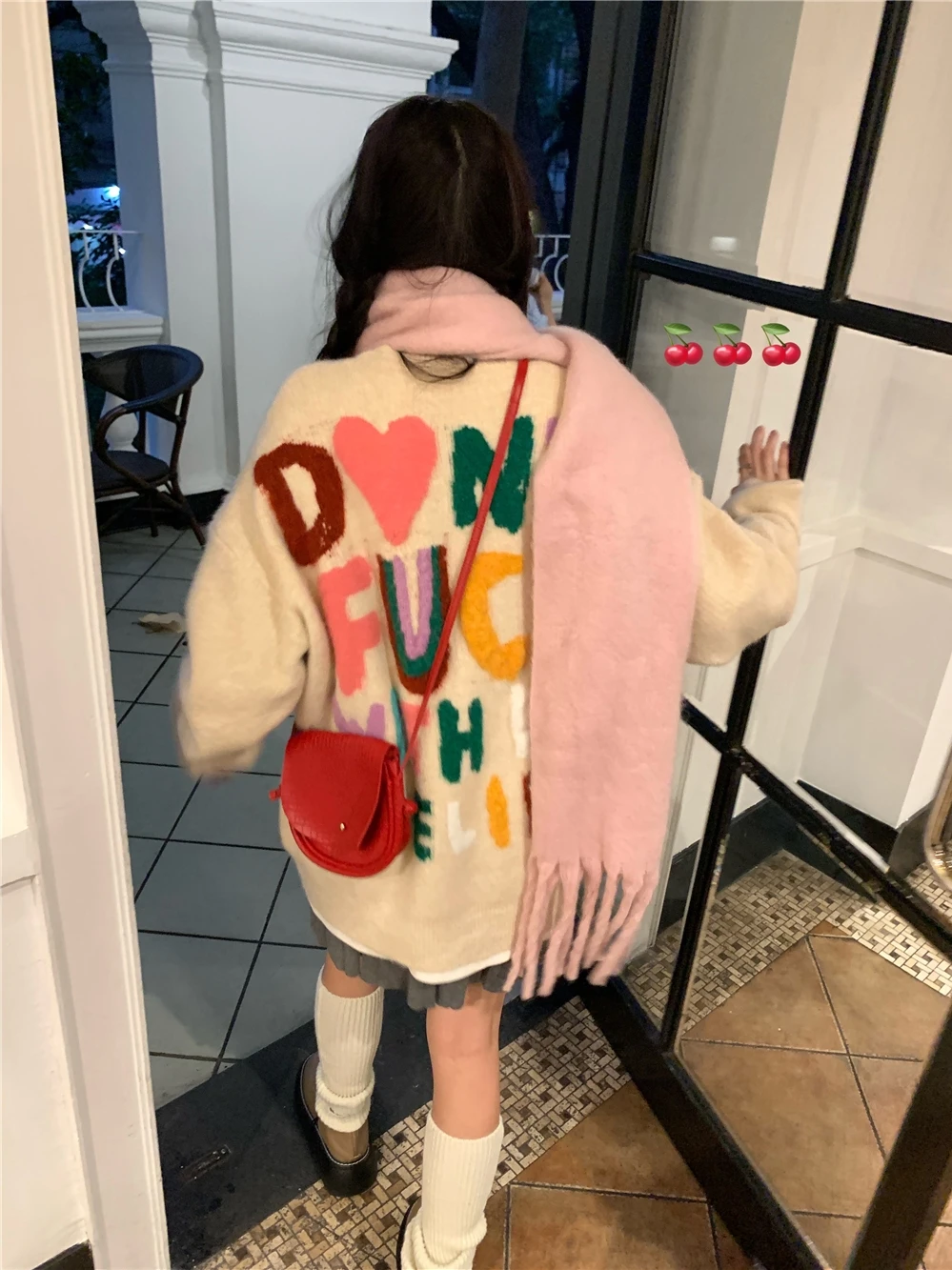 Cisas Theme Knitted Sweater Women's Loose Fit Casual Comfortable Warmth round Ne Long Sve Straight Tube Knitwear
Cisas Theme Knitted Sweater Women's Loose Fit Casual Comfortable Warmth round Ne Long Sve Straight Tube Knitwear