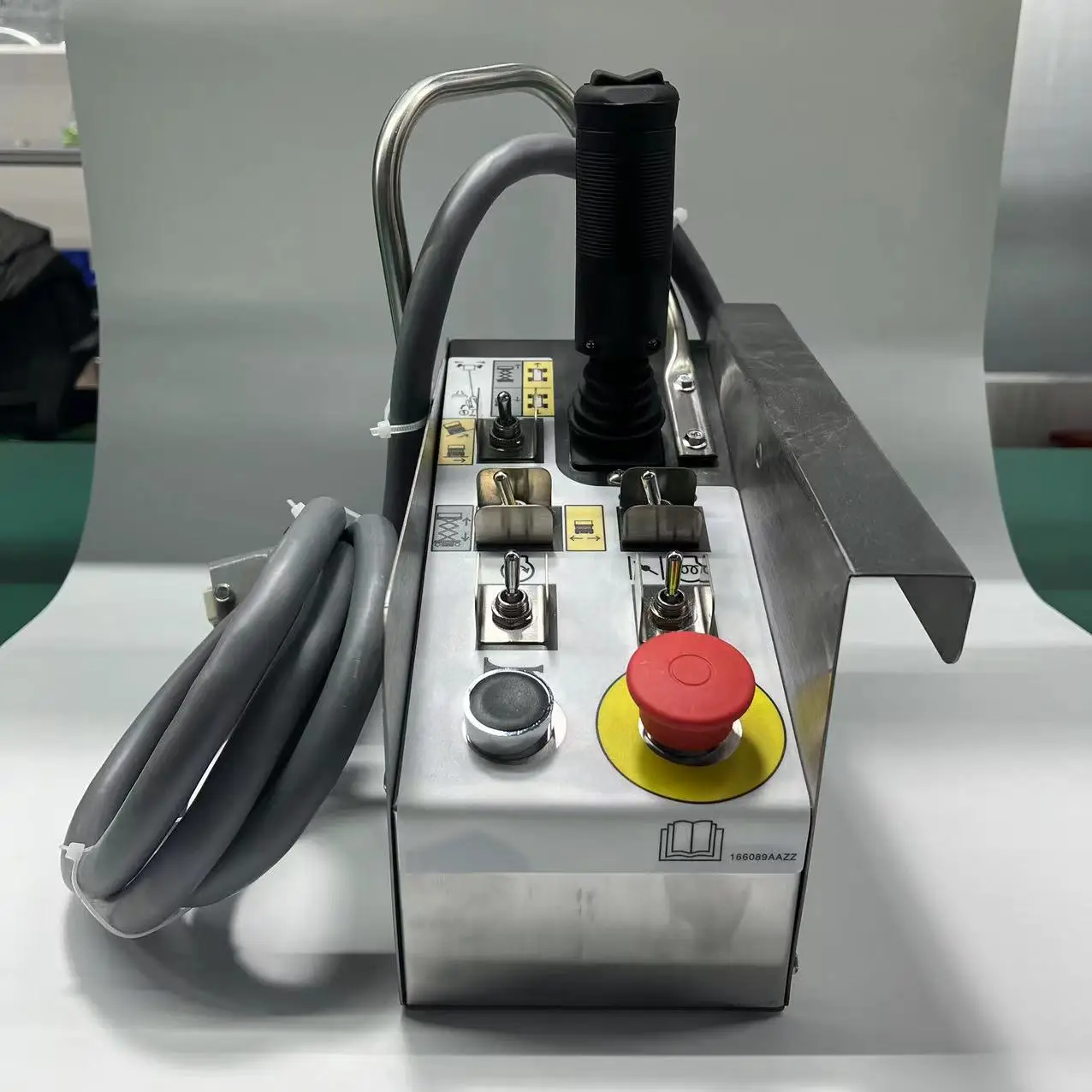 166122 Control Box, Brand New
166122 Control Box, Brand New