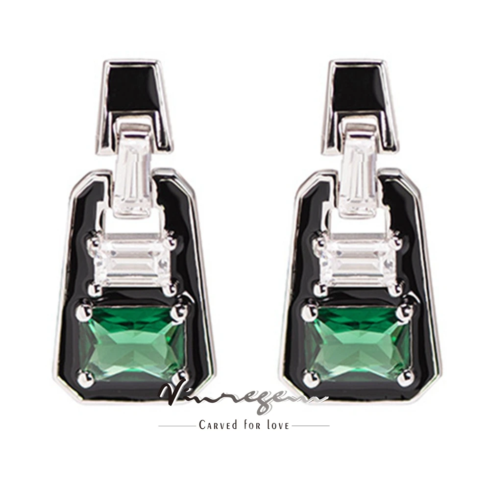 Vinregem Emerald High Carbon Diamond Gemstone Vintage Drop Earrings 100% 925 Sterling Silver Jewelry Anniversary Gifts Wholesale
Vinregem Emerald High Carbon Diamond Gemstone Vintage Drop Earrings 100% 925 Sterling Silver Jewelry Anniversary Gifts Wholesale