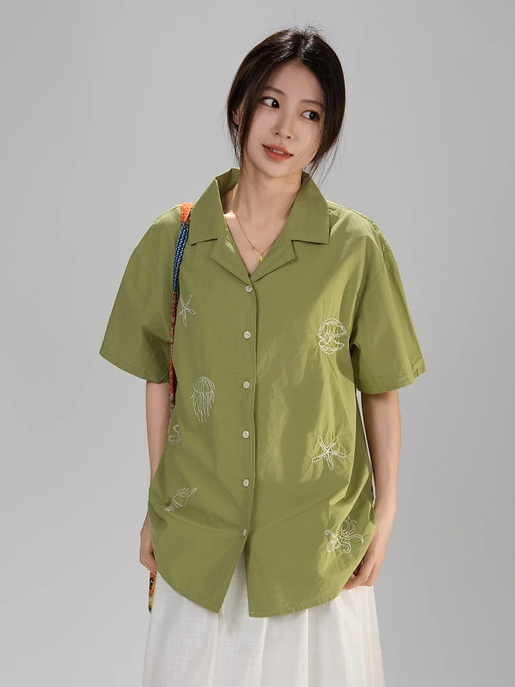 Loose Cuban Collar Short Sleeve Embroidered Shirt Green Color Women's Breathable Cotton Japanese Style Artisanal Series
Loose Cuban Collar Short Sleeve Embroidered Shirt Green Color Women's Breathable Cotton Japanese Style Artisanal Series