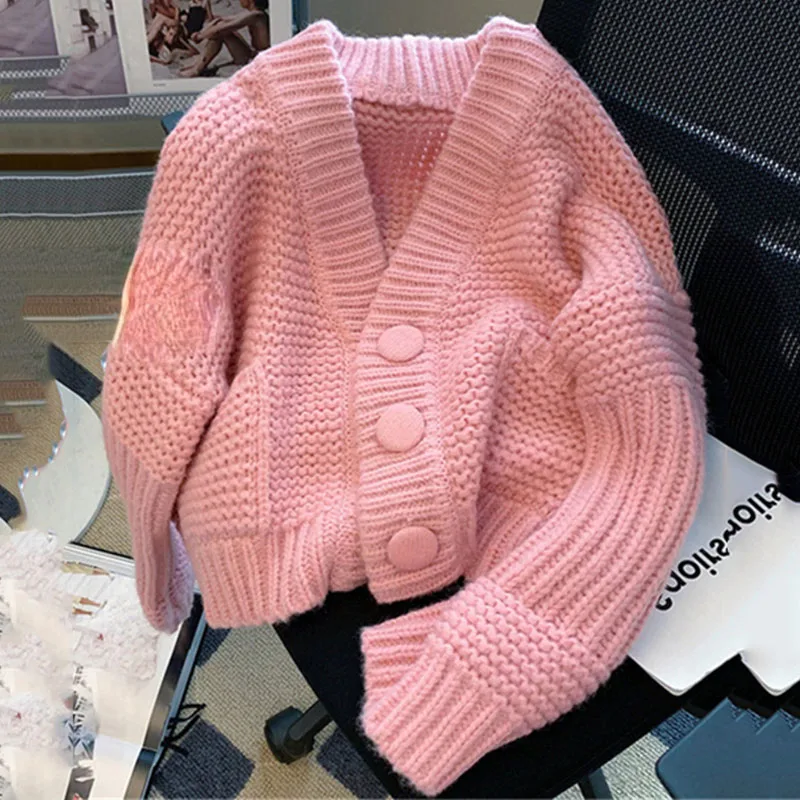 New Autumn Women's Sweater Cardigan Coat Single Breasted V-Neck Loose Elegant Knitwear Jacket Female Casual Sweaters Outerwear
New Autumn Women's Sweater Cardigan Coat Single Breasted V-Neck Loose Elegant Knitwear Jacket Female Casual Sweaters Outerwear