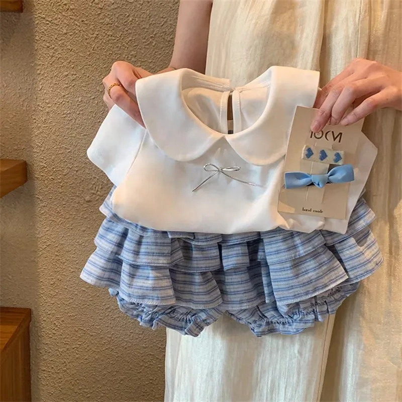 Korea Retro Crochet Embroidery Vest Plaid Shorts Style Suit 2025 Girls' Summer New South
Korea Retro Crochet Embroidery Vest Plaid Shorts Style Suit 2025 Girls' Summer New South