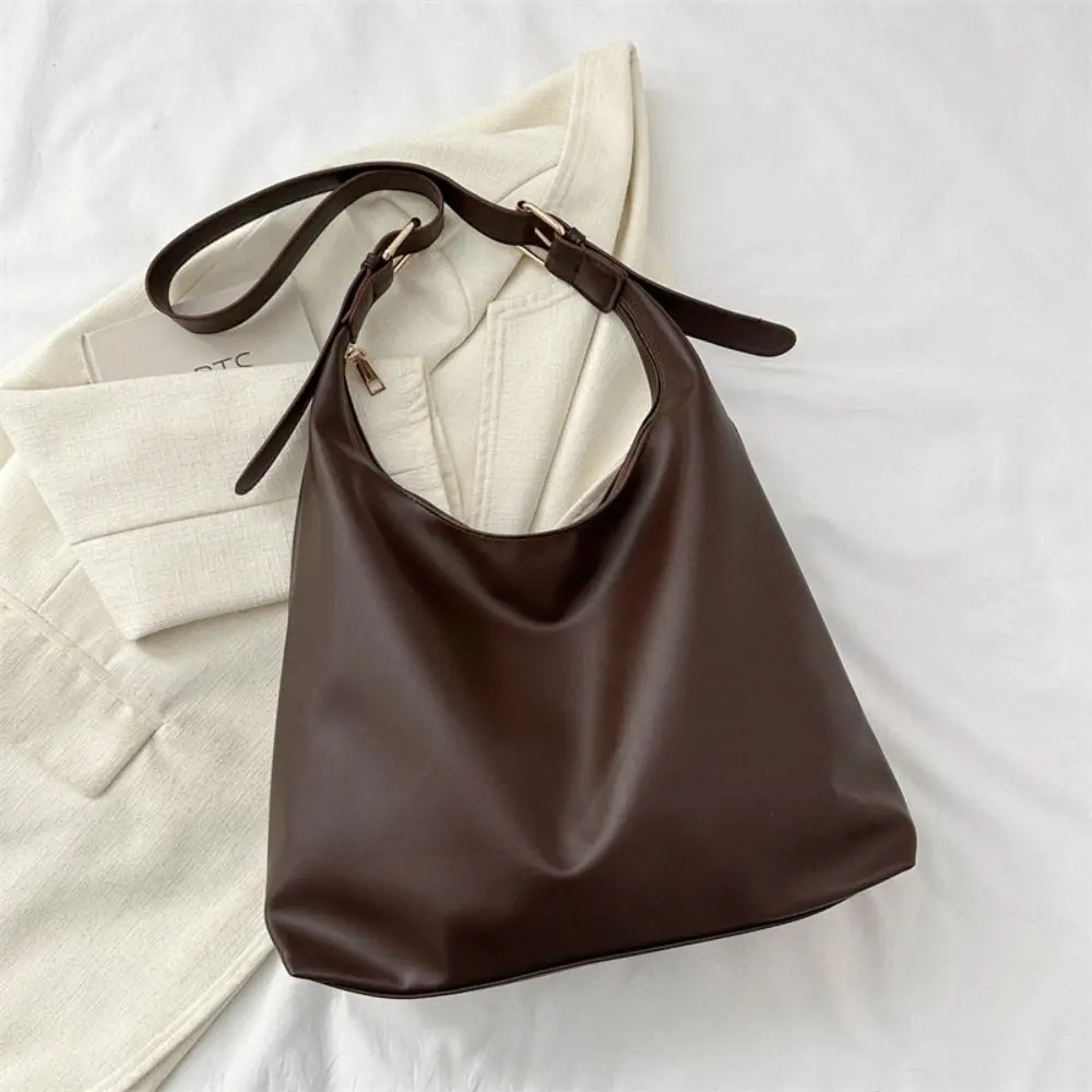 New Vintage Underarm Bag Fashion Soft PU Leather Ladies Shoulder Bag Tote Bag Casual Women Handbag
New Vintage Underarm Bag Fashion Soft PU Leather Ladies Shoulder Bag Tote Bag Casual Women Handbag