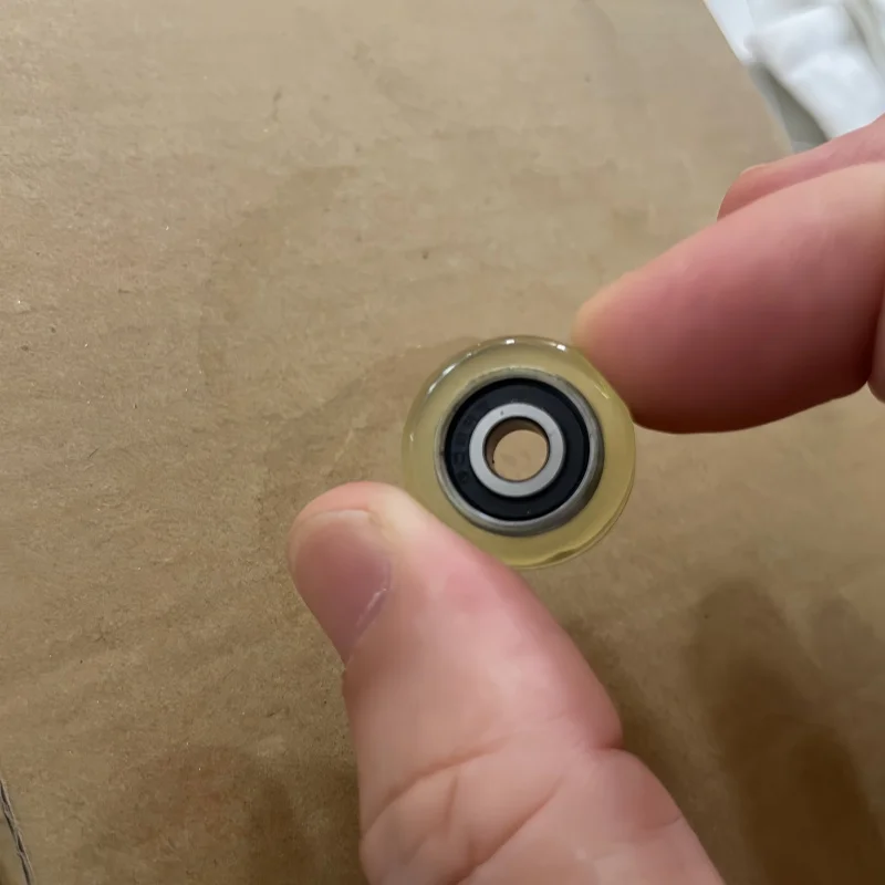 6Pcs PU68414-6 min encapsulated rubber bearing soft rubber polyurethane rolling pulley silent encapsulated rubber wheel
6Pcs PU68414-6 min encapsulated rubber bearing soft rubber polyurethane rolling pulley silent encapsulated rubber wheel