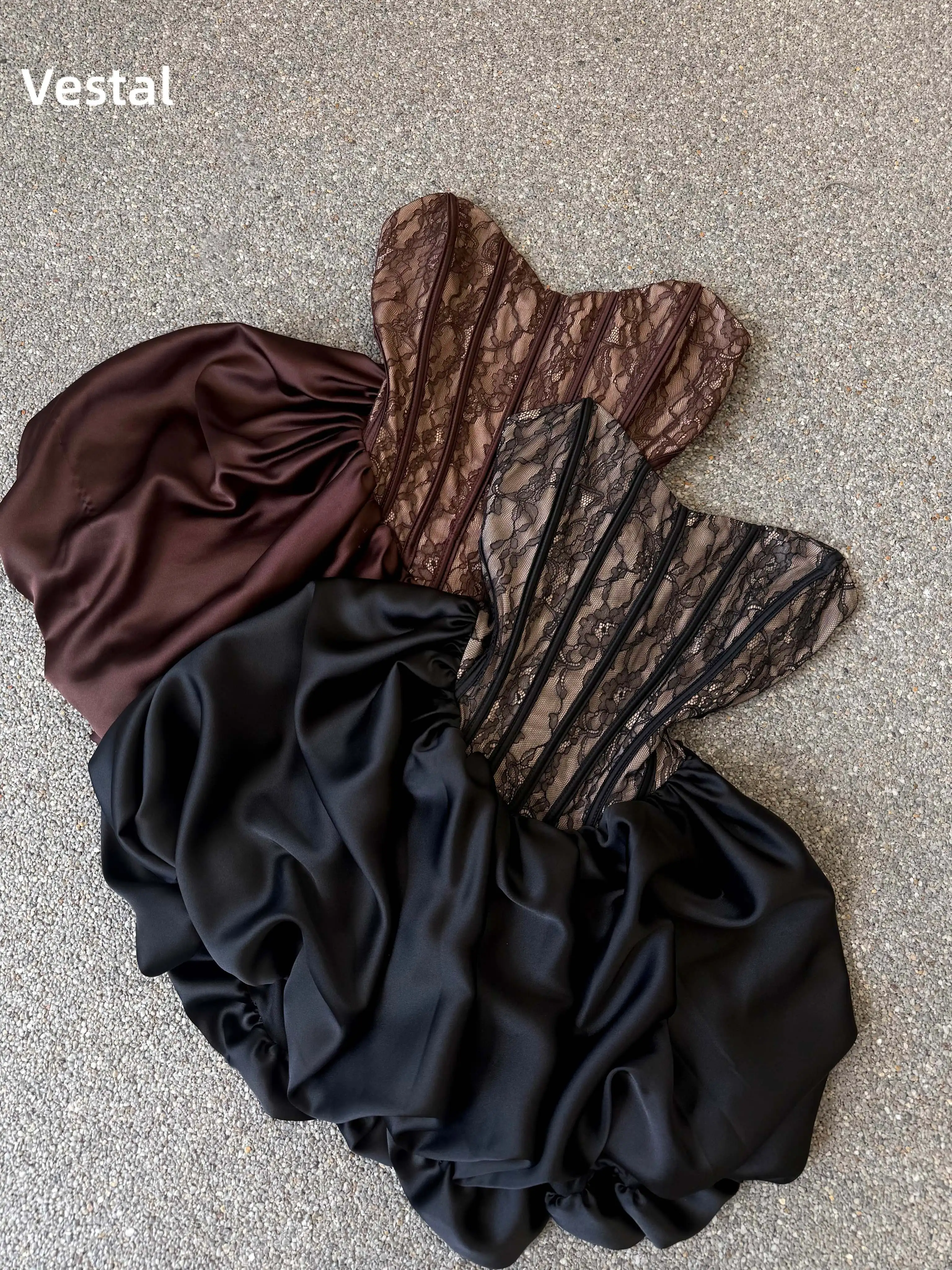 Black Lace Corset Homecoming Dress with Satin A Line Short Prom Gown Birthday Party Cocktail Evening Formal Customized
Black Lace Corset Homecoming Dress with Satin A Line Short Prom Gown Birthday Party Cocktail Evening Formal Customized