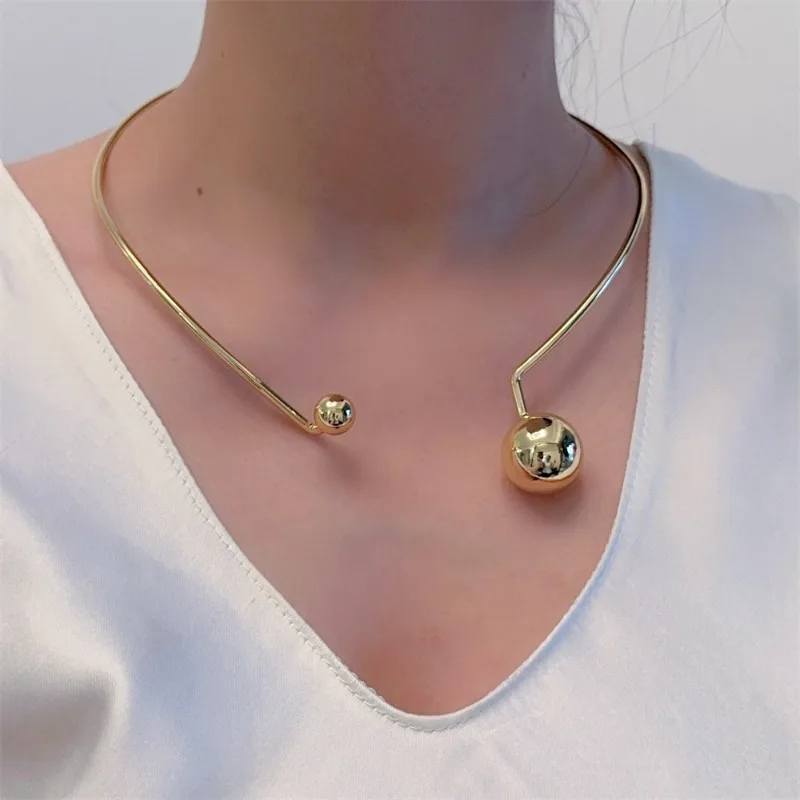 Minar 2025 New Double Big Small Metal Ball Open Adjustable Torques for Women 18K Gold Silver PVD Plated Stainless Steel Choker
Minar 2025 New Double Big Small Metal Ball Open Adjustable Torques for Women 18K Gold Silver PVD Plated Stainless Steel Choker