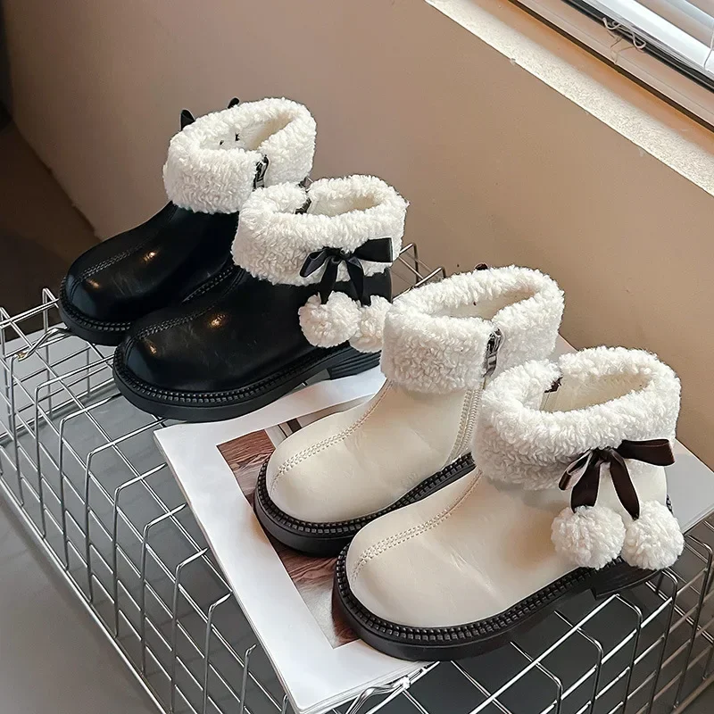 Kids Snow Boots 2025 Autumn Winter Korean Style Princess Girls' Butterfly Fashion Leather Shoes Warm Non-slip Botas Nieve Niña
Kids Snow Boots 2025 Autumn Winter Korean Style Princess Girls' Butterfly Fashion Leather Shoes Warm Non-slip Botas Nieve Niña