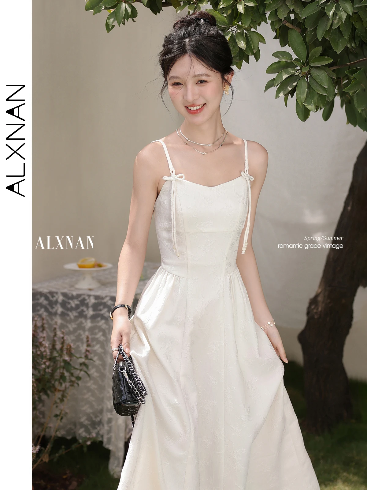 ALXNAN Women's Long Dress Sweet Elegant A-line One-piece Dress 2025 Summer Apricot Slim-fit Holiday Beach Ladies Clothing L53705
ALXNAN Women's Long Dress Sweet Elegant A-line One-piece Dress 2025 Summer Apricot Slim-fit Holiday Beach Ladies Clothing L53705