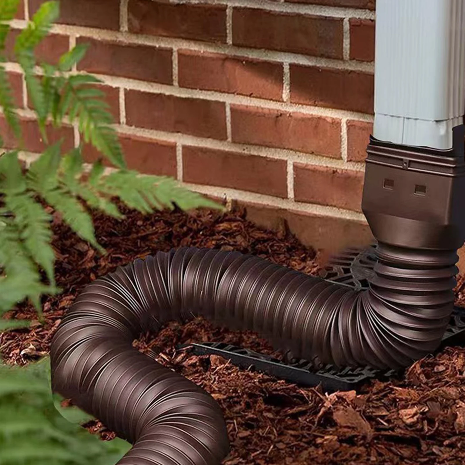 Гибкий гофрированный удлинитель водосточного желоба 1,5 м из утолщенного полиэтилена для подземного прокладки водостока и орошения сада
Гибкий гофрированный удлинитель водосточного желоба 1,5 м из утолщенного полиэтилена для подземного прокладки водостока и орошения сада