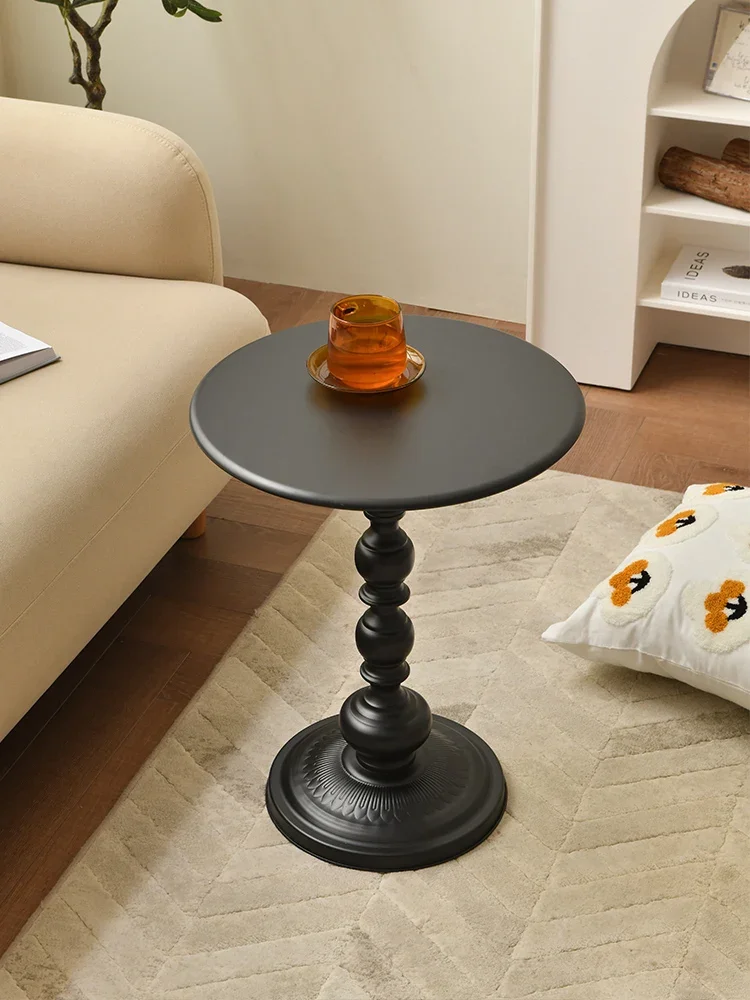 Medieval style living room sofa side few retro coffee table simple side table balcony wrought iron
Medieval style living room sofa side few retro coffee table simple side table balcony wrought iron
