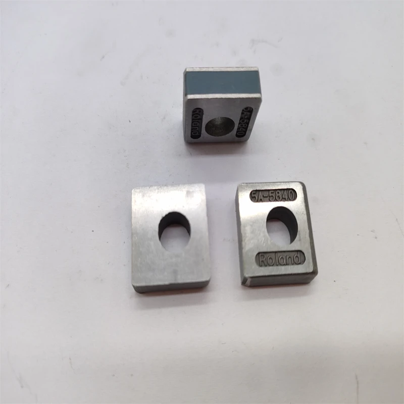 25 PCS Good Quality Offset Printing Machine Man Roland 200 Gripper Pad Rubber Roland OB 600
25 PCS Good Quality Offset Printing Machine Man Roland 200 Gripper Pad Rubber Roland OB 600