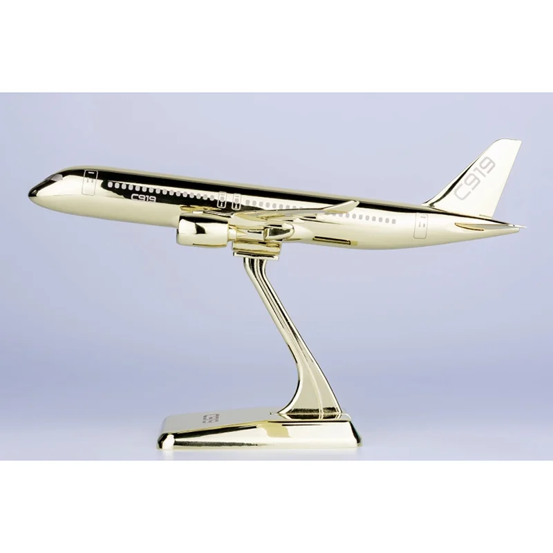 Модели NG, литье под давлением, масштаб 1/240, COMAC C919, позолоченная машина, форма из сплава, модель самолета, коллекция игрушек, украшение
Модели NG, литье под давлением, масштаб 1/240, COMAC C919, позолоченная машина, форма из сплава, модель самолета, коллекция игрушек, украшение