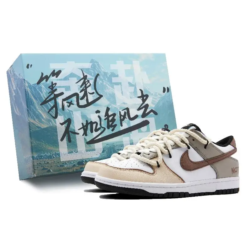 【Customize】Nike Dunk Skateboarding Shoes Unisex Low-top Gray/Brown Sneakers shoes DD1391-100
【Customize】Nike Dunk Skateboarding Shoes Unisex Low-top Gray/Brown Sneakers shoes DD1391-100