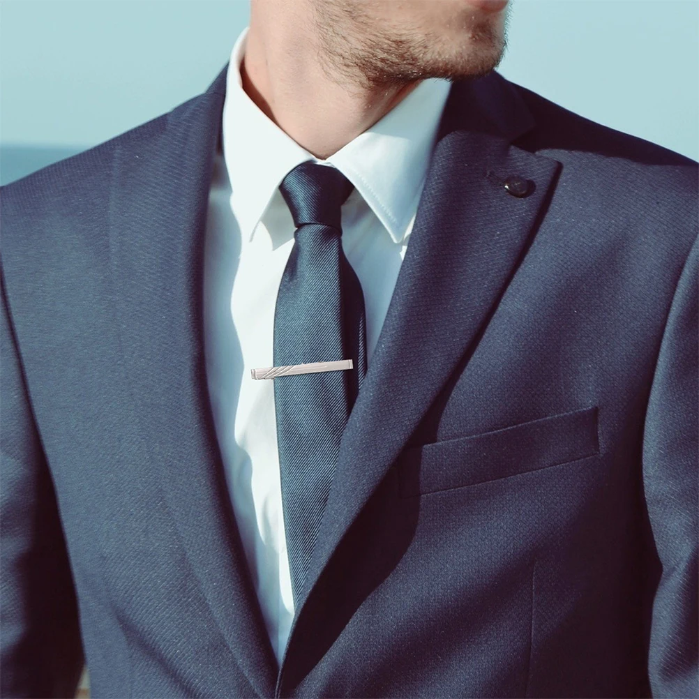 2PCS Business Formal Necktie Clips Metal Durable Iron Elegant Design For Men Parties Weddings Banquets Tie Holder
2PCS Business Formal Necktie Clips Metal Durable Iron Elegant Design For Men Parties Weddings Banquets Tie Holder