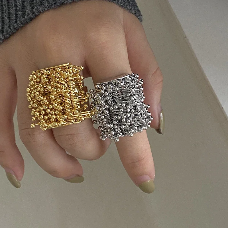 Luxury Retro Metal Firework Design Open Finger Ring for Women Men Geometric Chunky Trendy Chunky Personality Jewelry Gifts New
Luxury Retro Metal Firework Design Open Finger Ring for Women Men Geometric Chunky Trendy Chunky Personality Jewelry Gifts New