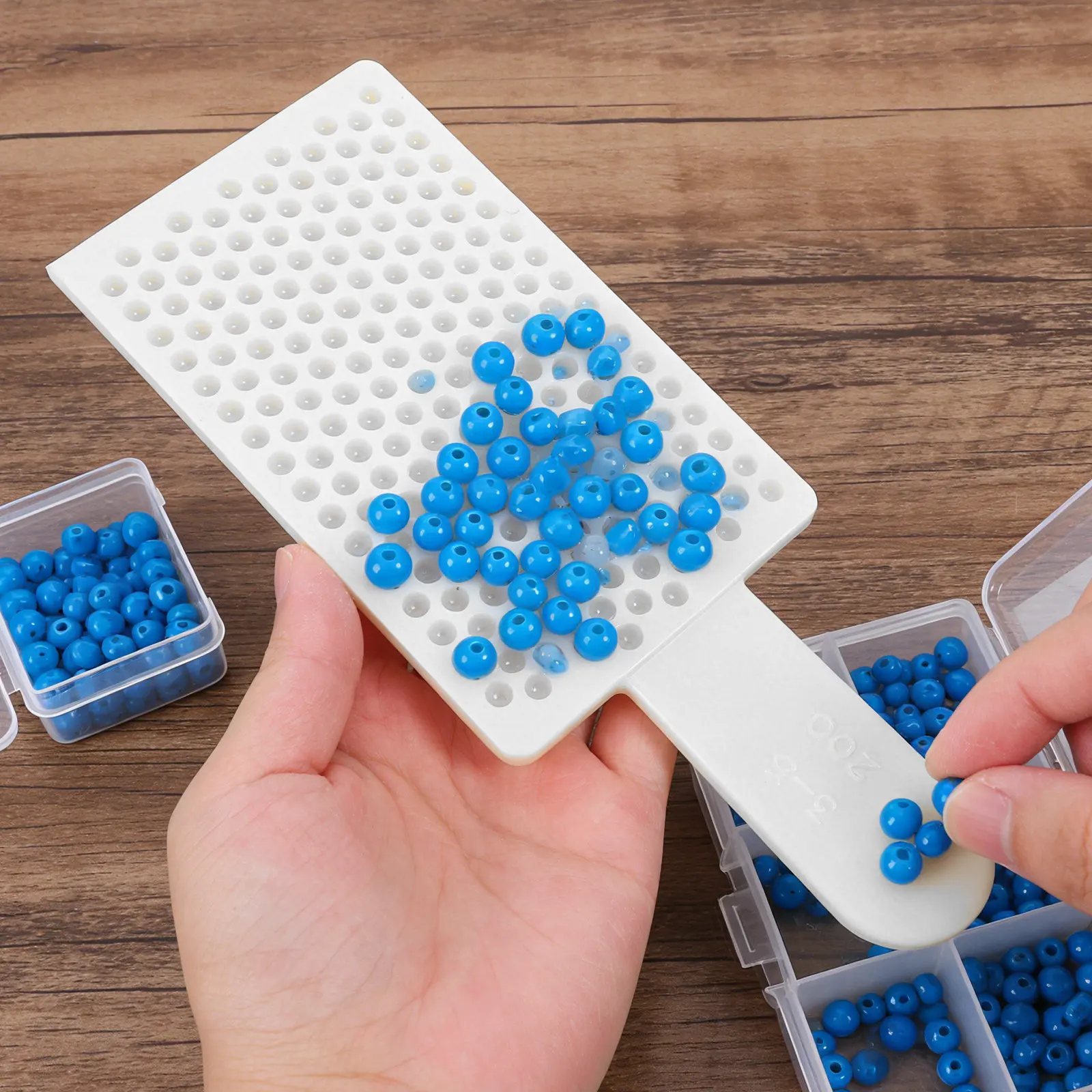 Bead Counting Tray High Precision 200 Holes Bead Organizer Plate Handle Jewelry DIY Crafts Beading Board Sorting Storage Tray
Bead Counting Tray High Precision 200 Holes Bead Organizer Plate Handle Jewelry DIY Crafts Beading Board Sorting Storage Tray