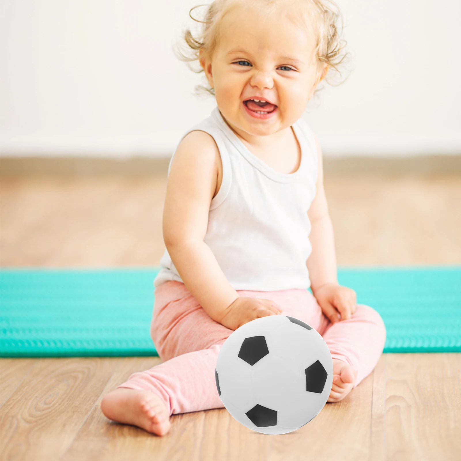Mini 3 Size Black PVC Autographed Football for Kids DIY Graffiti Soccer Multi Function Sports Outdoor Training Match
Mini 3 Size Black PVC Autographed Football for Kids DIY Graffiti Soccer Multi Function Sports Outdoor Training Match