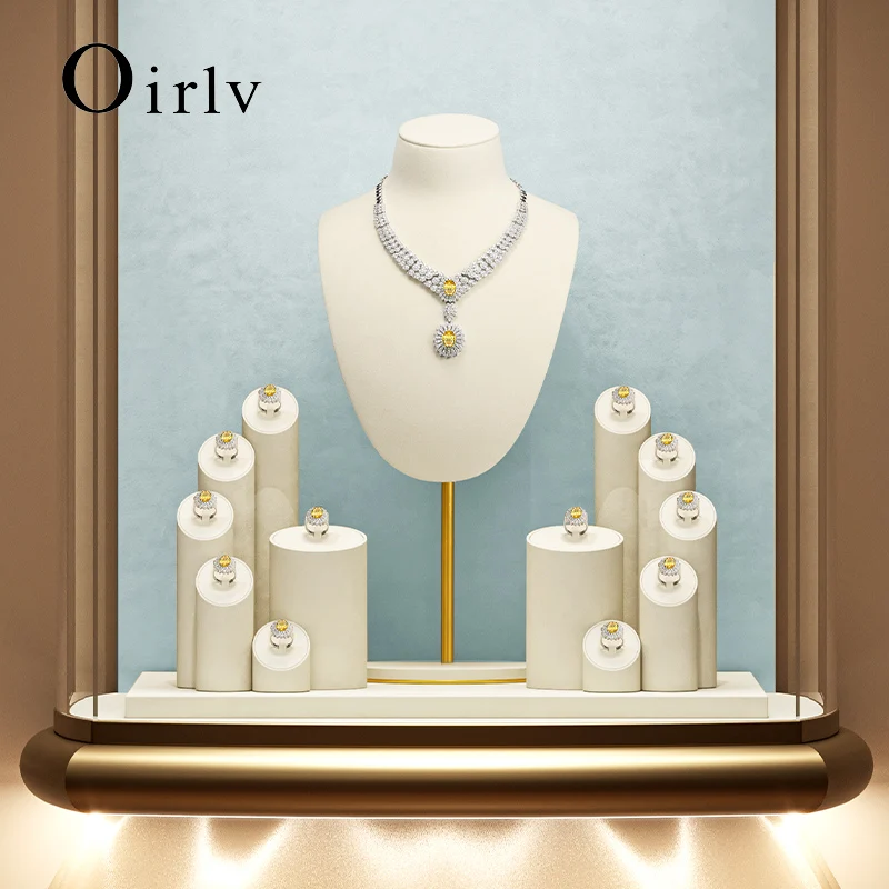 Элитная подставка-манекен Orilv бежевого цвета для демонстрации ювелирных изделий: колье, колец, ожерелий. Стенд для витрин магазинов.
Элитная подставка-манекен Orilv бежевого цвета для демонстрации ювелирных изделий: колье, колец, ожерелий. Стенд для витрин магазинов.