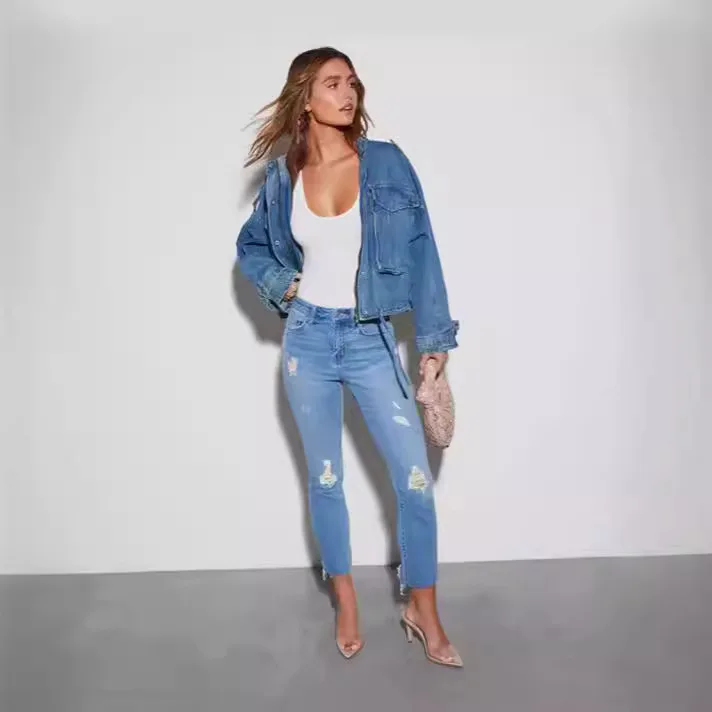 Весенне-летние модные женские синие брюки с высокой талией, прямого кроя, из тонкой ткани, средней эластичности, длиной 7/8
Весенне-летние модные женские синие брюки с высокой талией, прямого кроя, из тонкой ткани, средней эластичности, длиной 7/8