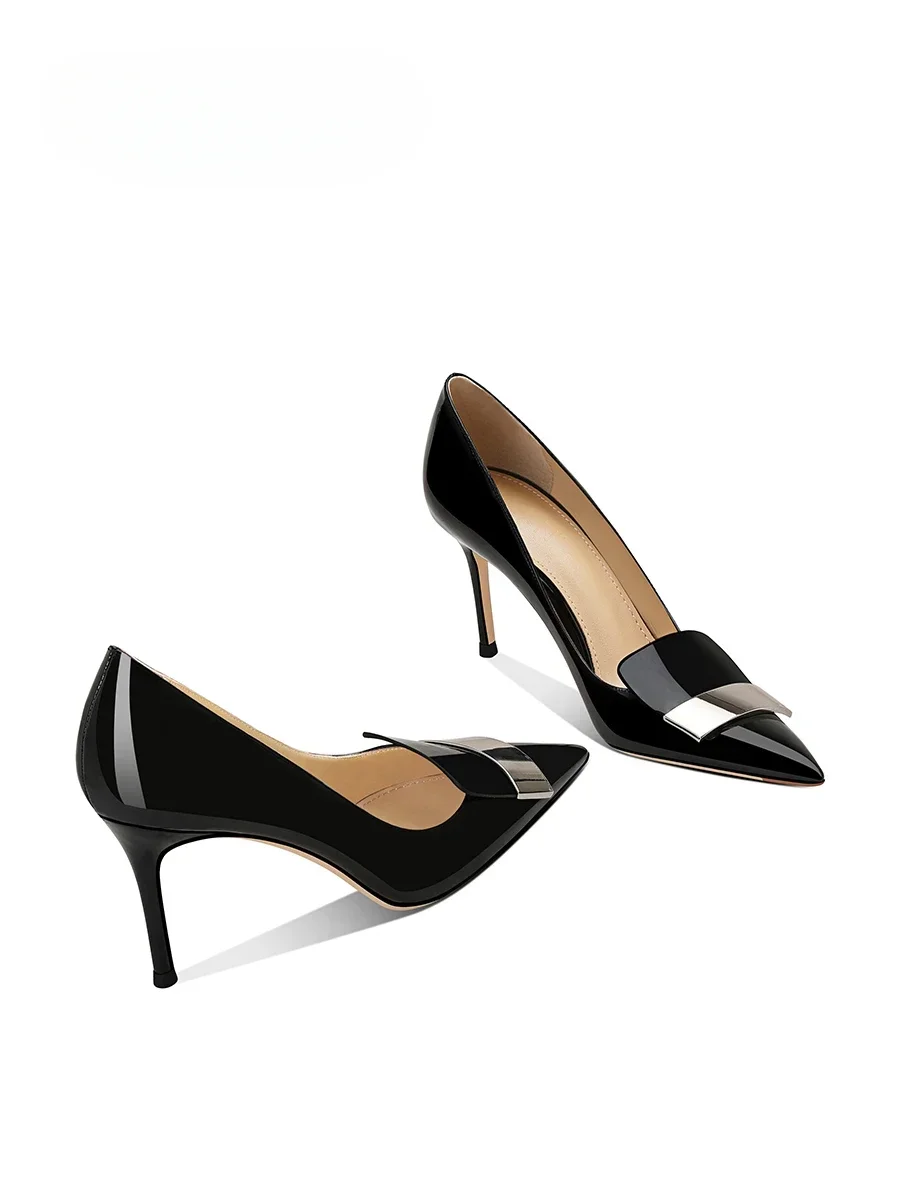 2025 Spring and Autumn Women's High Heels Metal Buckle Patent Leather Thin Heel Pointed Trend Women's Shoes
2025 Spring and Autumn Women's High Heels Metal Buckle Patent Leather Thin Heel Pointed Trend Women's Shoes