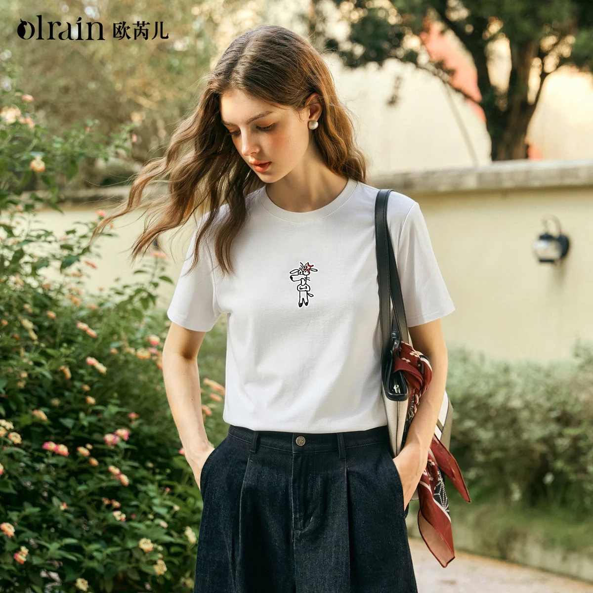 OLrain Casual Versatile Crew Neck Women's T-shirt 2026 Summer Cartoon Embroidery Loose Commuter Short Sleeve Top O58XT006802
OLrain Casual Versatile Crew Neck Women's T-shirt 2026 Summer Cartoon Embroidery Loose Commuter Short Sleeve Top O58XT006802