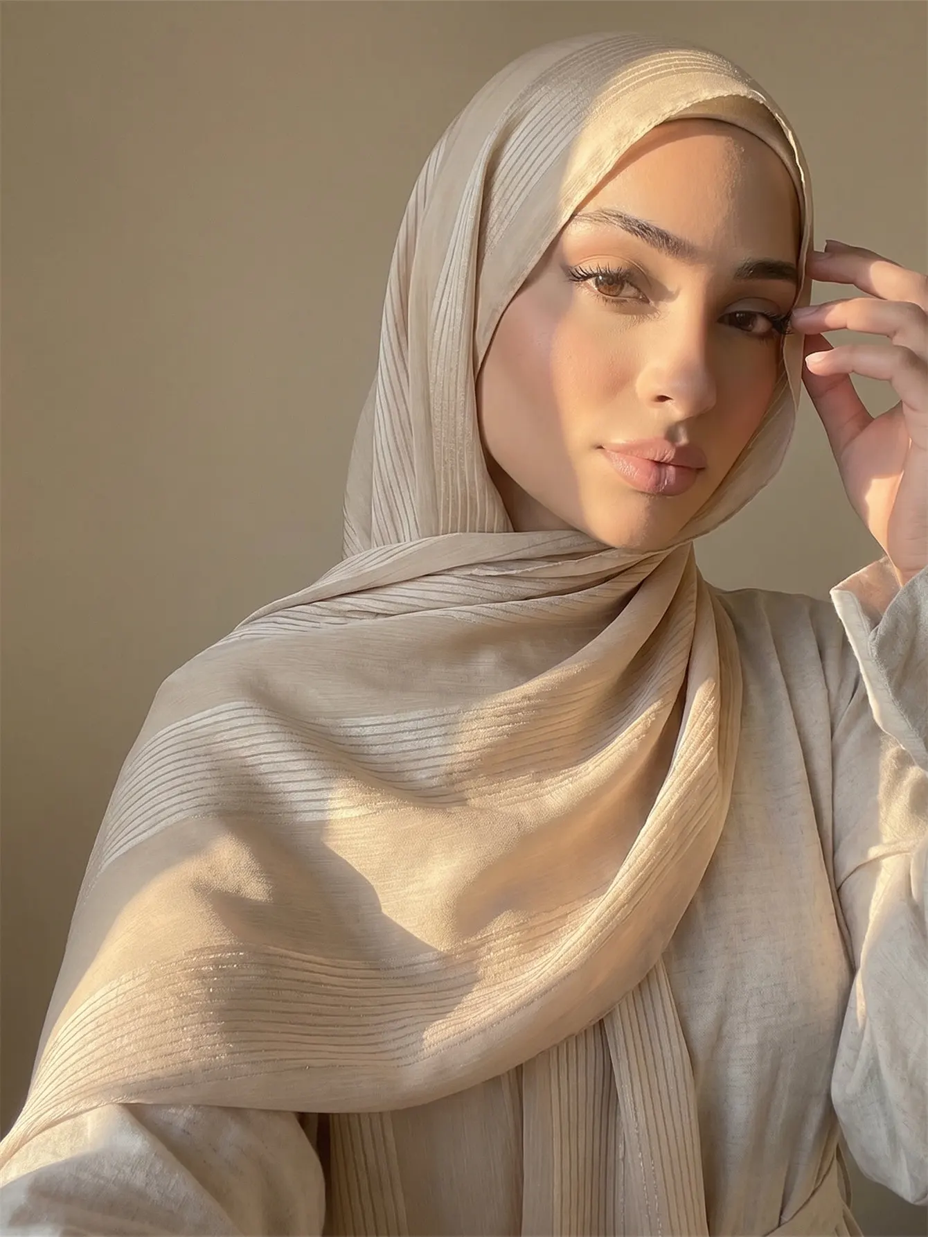New Fashion Summer Scarf Stripes Women 2026 Beach Hijab Shawls and Wraps Female Foulard Echarpe Designer Pashmina Bandana
New Fashion Summer Scarf Stripes Women 2026 Beach Hijab Shawls and Wraps Female Foulard Echarpe Designer Pashmina Bandana
