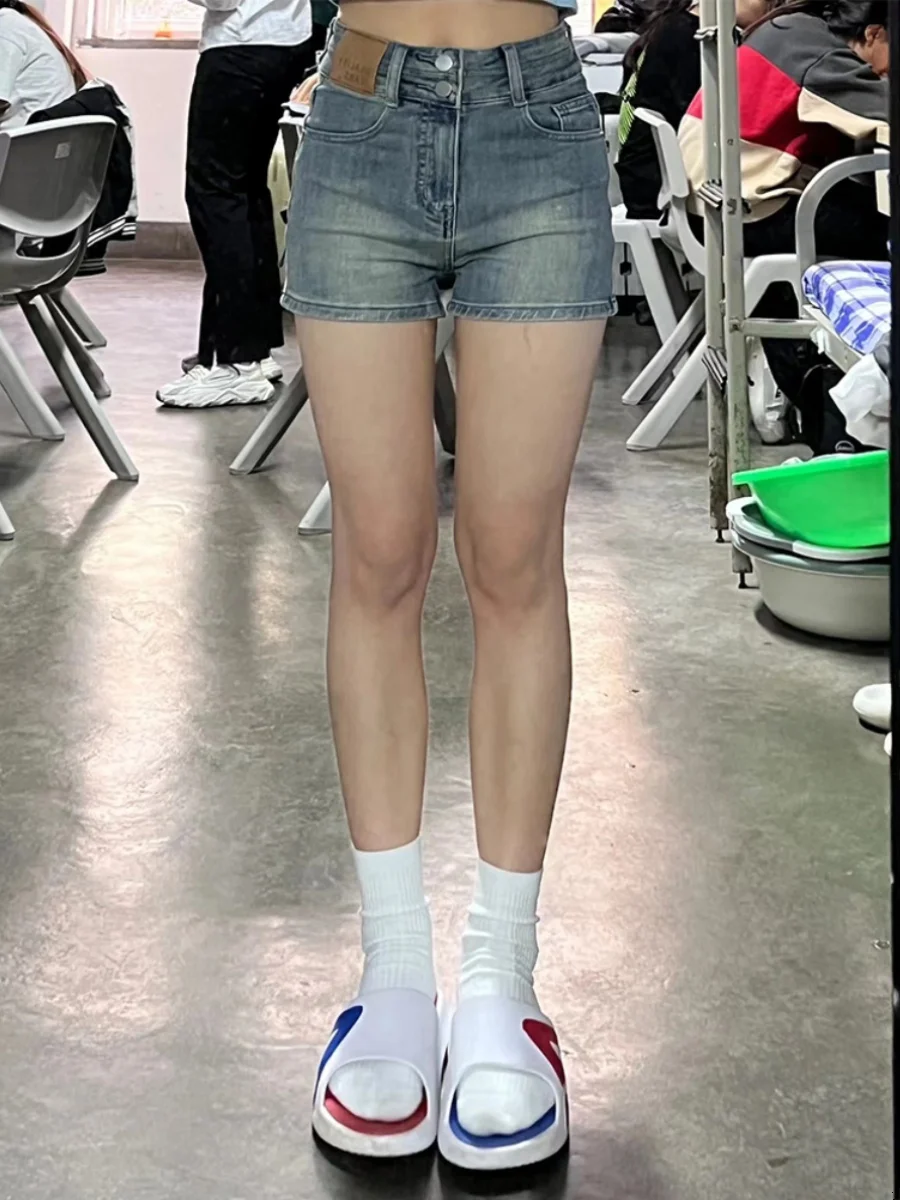 High Waist Denim Shorts Women's New Style plus Size Elastic Pear Shape Body Slimming Tight Fit Butt Shape Summer Trend
High Waist Denim Shorts Women's New Style plus Size Elastic Pear Shape Body Slimming Tight Fit Butt Shape Summer Trend