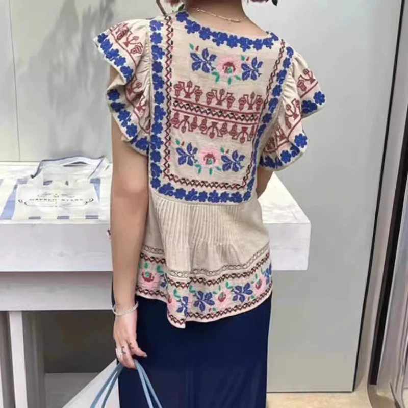 2024 summer women's vintage embroidered shirt tie V-neck ruffles elegant ladies top
2024 summer women's vintage embroidered shirt tie V-neck ruffles elegant ladies top