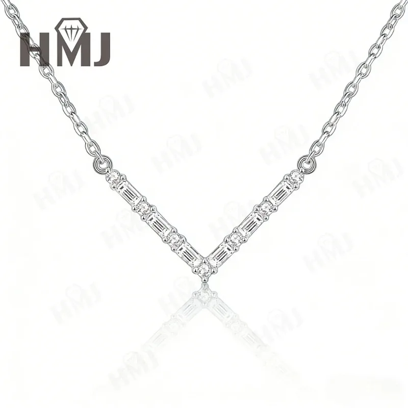 Ожерелье с буквой V цвета D из стерлингового серебра 925 пробы, простое ожерелье с муассанитом для женщин, ювелирное украшение на свадьбу, годовщину, день рождения
Ожерелье с буквой V цвета D из стерлингового серебра 925 пробы, простое ожерелье с муассанитом для женщин, ювелирное украшение на свадьбу, годовщину, день рождения