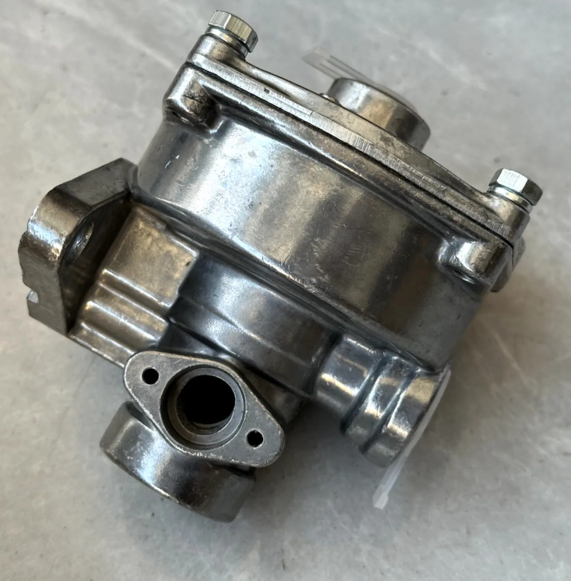 44540-2300 44540-1300 Air Brake Relay Valve Fit HINO 700 500 Truck
44540-2300 44540-1300 Air Brake Relay Valve Fit HINO 700 500 Truck