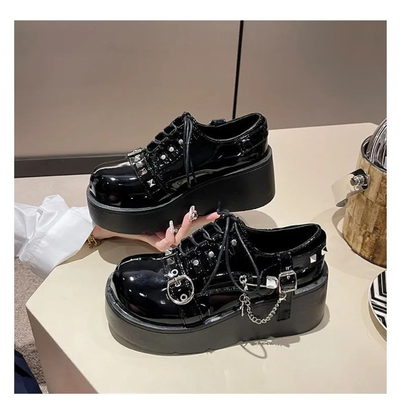 Cool Style Shoes Woman Platform Heel Metal Rivet Dark Bat Fashion Trendy Women Pumps Wedge Bottom Black School Student Shoes
Cool Style Shoes Woman Platform Heel Metal Rivet Dark Bat Fashion Trendy Women Pumps Wedge Bottom Black School Student Shoes
