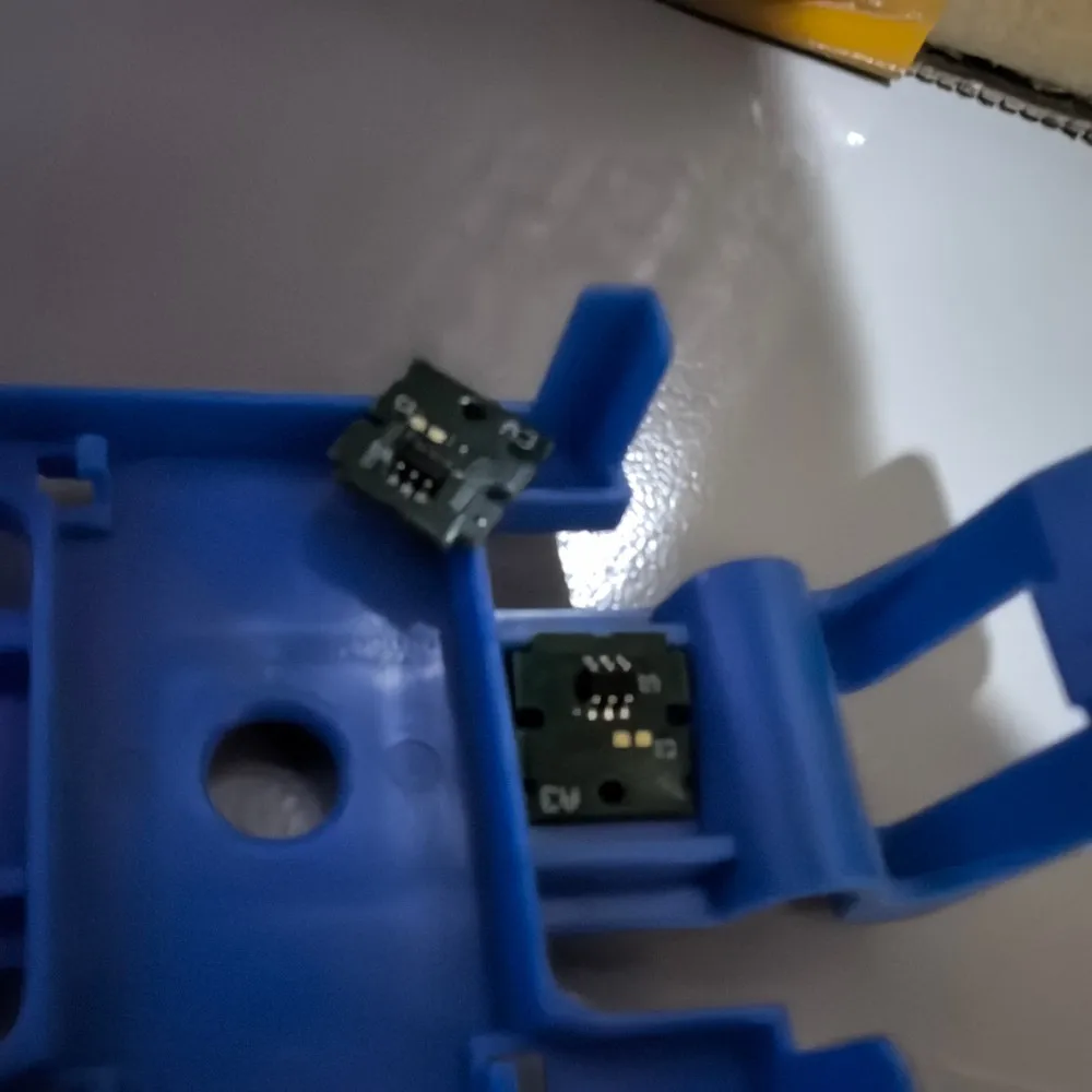 50 шт. C9344 чип коробки для обслуживания EPSON Expression Home XP 2100 2105 3100 3105 4100 4101 4105 WorkForce WF 2810 2830 2835 2850
50 шт. C9344 чип коробки для обслуживания EPSON Expression Home XP 2100 2105 3100 3105 4100 4101 4105 WorkForce WF 2810 2830 2835 2850