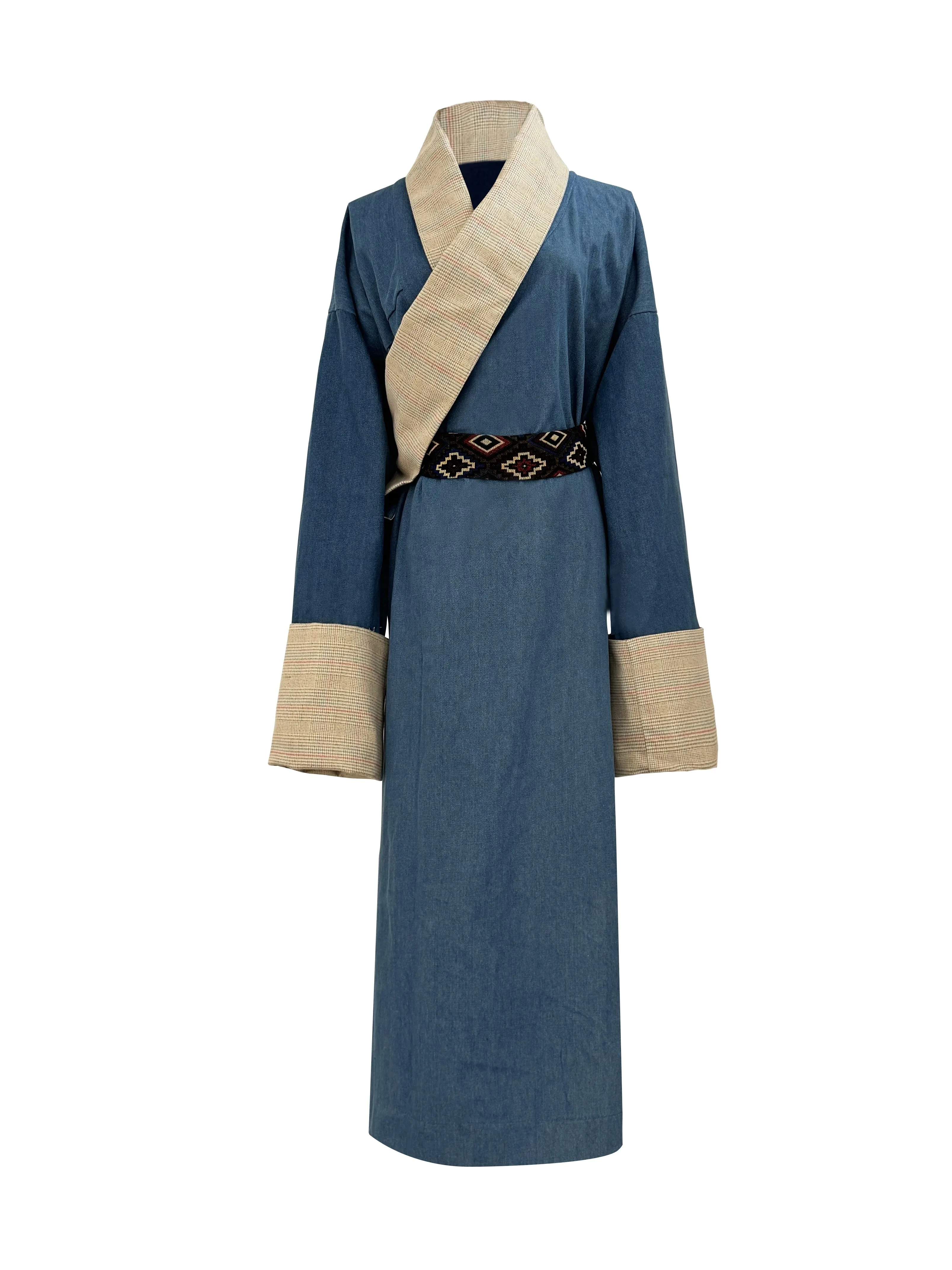 New Tibetan Clothing Female Tibet West Sichuan Lijiang Travel Photography Ethnic Style Denim Robe Traditional Costumes
New Tibetan Clothing Female Tibet West Sichuan Lijiang Travel Photography Ethnic Style Denim Robe Traditional Costumes