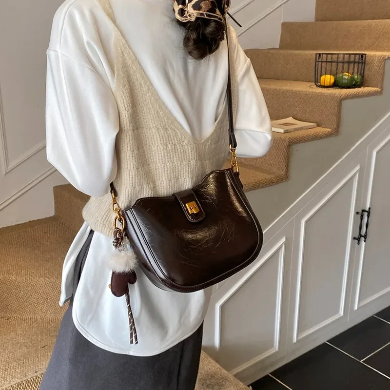 Популярная кожаная сумка через плечо, сумка через плечо для женщин, известный дизайнерский бренд класса люкс
Популярная кожаная сумка через плечо, сумка через плечо для женщин, известный дизайнерский бренд класса люкс