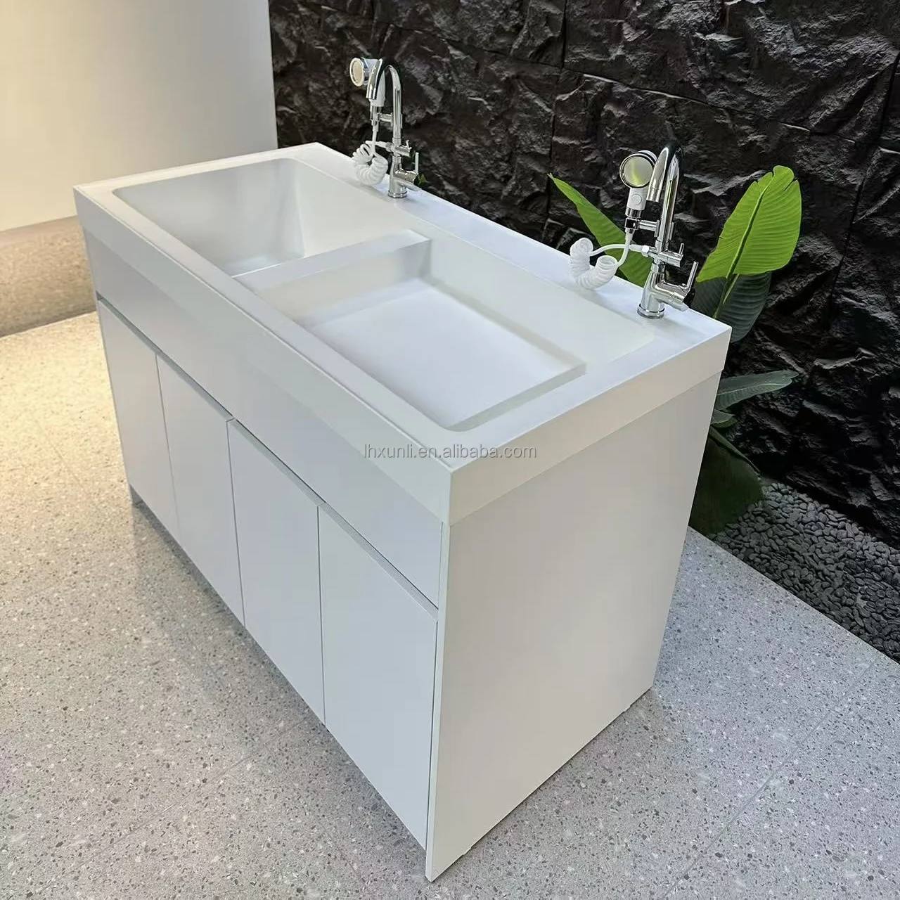 Специальный бассейн для мытья домашних животных, бассейн для кошек, ванночки для собак, ванны для домашних животных, встроенная акриловая нержавеющая сталь
Специальный бассейн для мытья домашних животных, бассейн для кошек, ванночки для собак, ванны для домашних животных, встроенная акриловая нержавеющая сталь