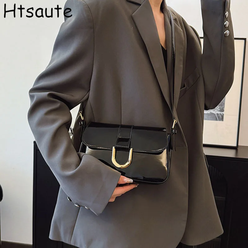 Retro PU Leather Shoulder Bag For Women Luxury Flap Crossbody Bag Solid Color Underarm Tote Crossbody Bag Lady Small Handbag
Retro PU Leather Shoulder Bag For Women Luxury Flap Crossbody Bag Solid Color Underarm Tote Crossbody Bag Lady Small Handbag