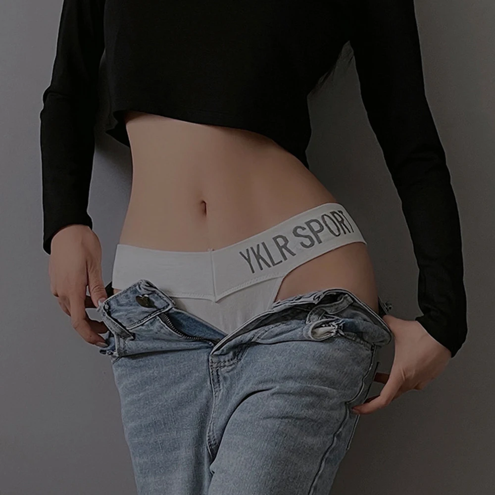Thongs Womens Panties Breathable Sports Panties with Quick Drying Function Great for Women Who Love to Stay Active
Thongs Womens Panties Breathable Sports Panties with Quick Drying Function Great for Women Who Love to Stay Active