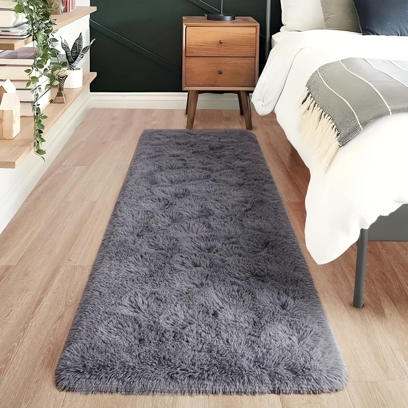 VIKAMA Minimalist Rectangular Shag Rug: Comfortable, Non-Slip Rug for Bedside, Entrance Hall, and Home Interior Decoration
VIKAMA Minimalist Rectangular Shag Rug: Comfortable, Non-Slip Rug for Bedside, Entrance Hall, and Home Interior Decoration